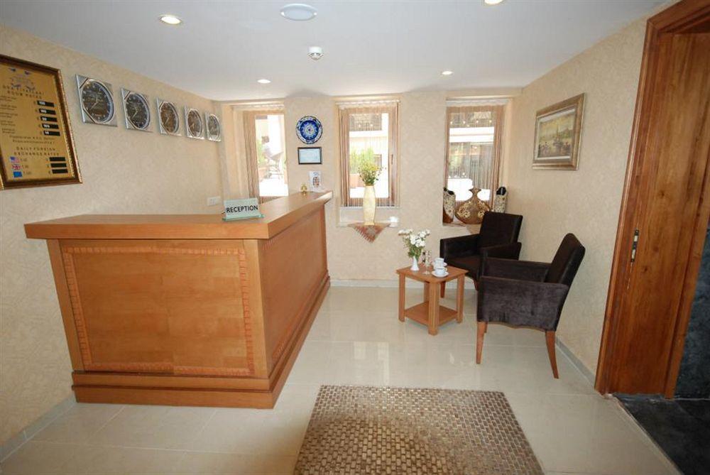 New House Apartment Istanbul Bagian luar foto