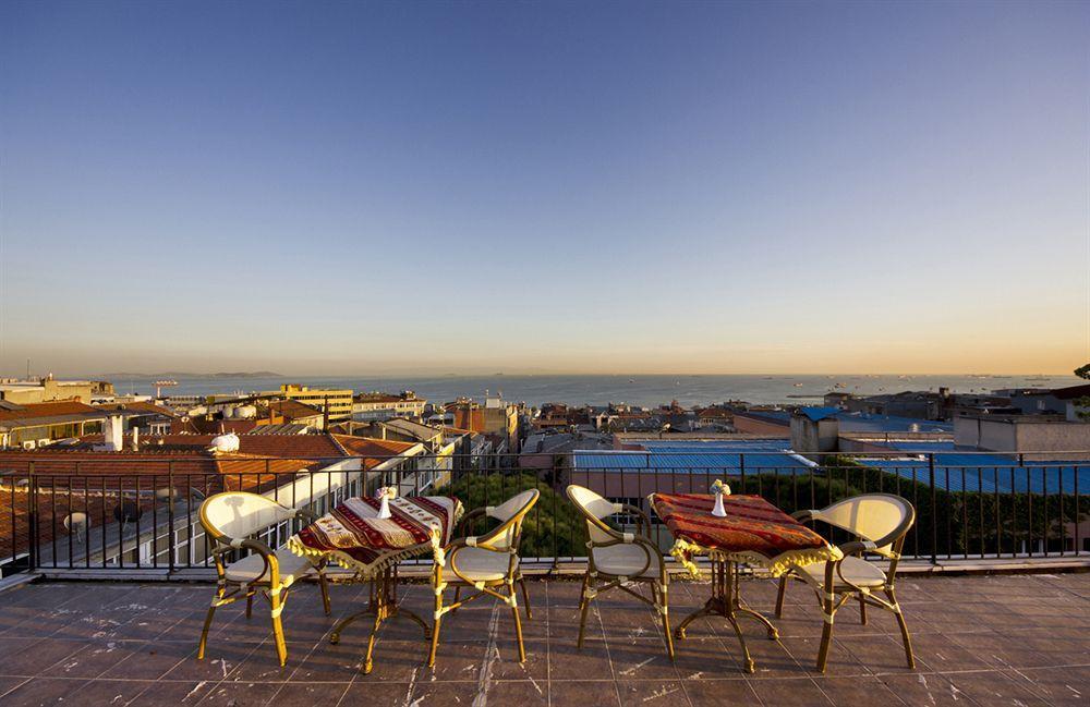 New House Apartment Istanbul Bagian luar foto