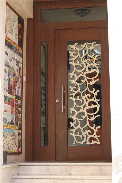 New House Apartment Istanbul Bagian luar foto